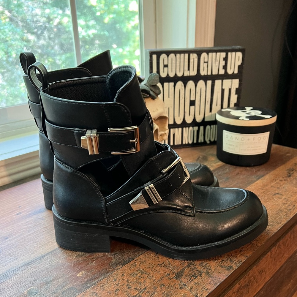 Buckle combat boots size 38